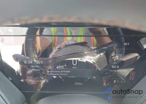 2025 GMC Yukon Xl 4Wd At4 z USA, uszkodzony, nr VIN 1GKS2HRD1SR300284